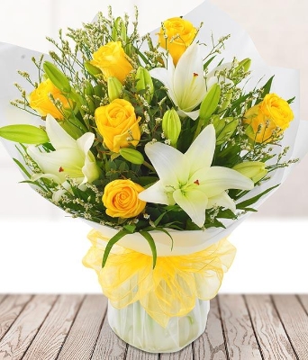 Yellow Rose & Lily Aqua